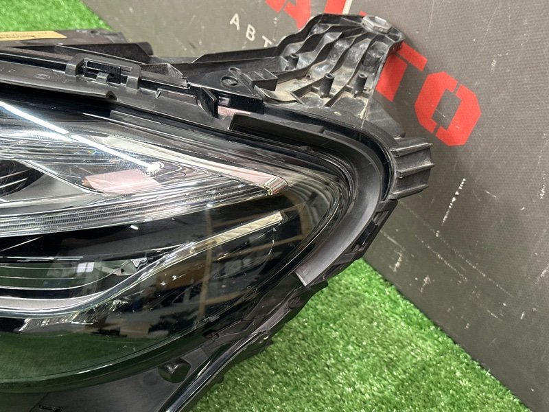 Фара Mercedes-Benz E-Class W213