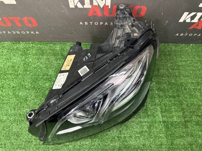 Фара Mercedes-Benz E-Class W213