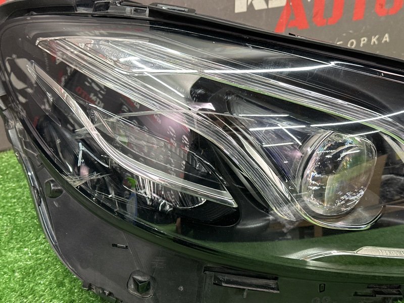 Фара Mercedes-Benz E-Class W213