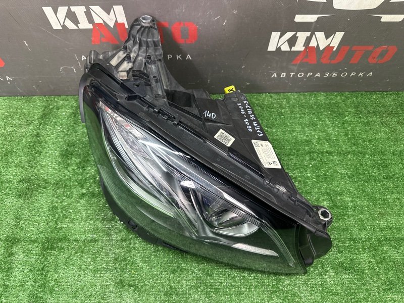 Фары передние Mercedes-Benz E-Class W213