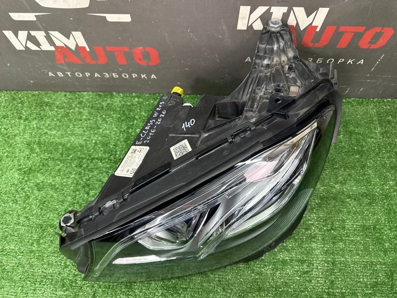Фары передние Mercedes-Benz E-Class W213