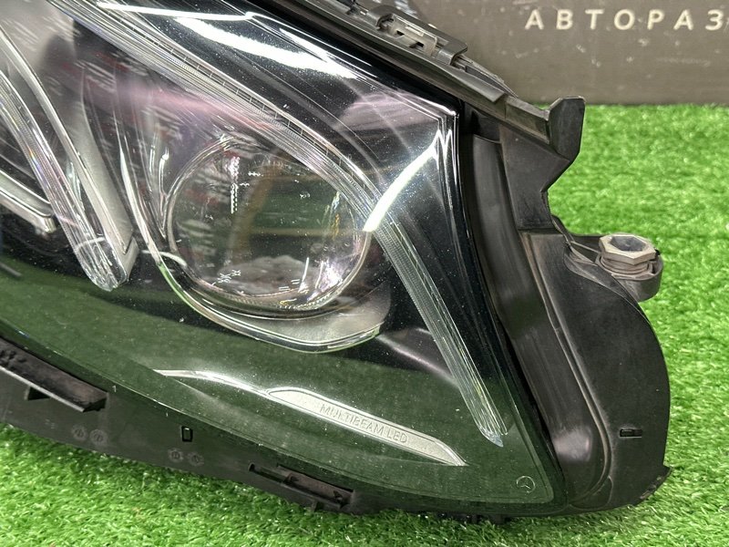 Фары передние Mercedes-Benz E-Class W213