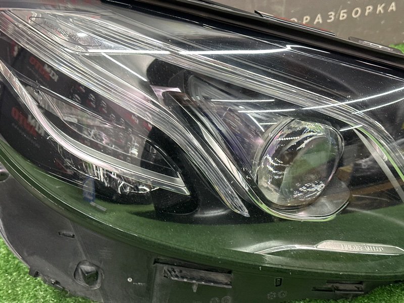 Фары передние Mercedes-Benz E-Class W213