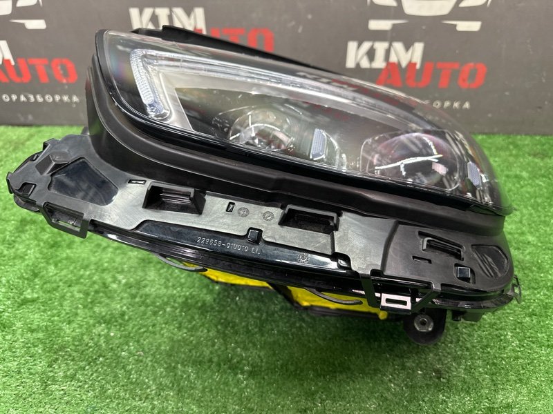 Фары передние Mercedes-Benz E-Class W213