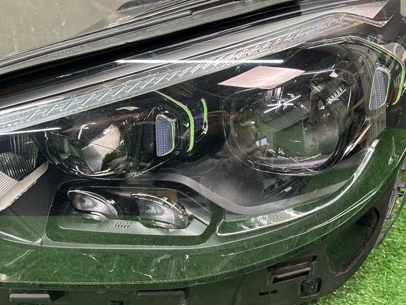 Фары передние Mercedes-Benz E-Class W213