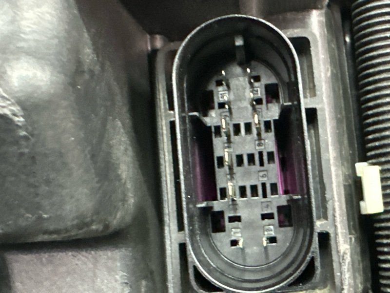 Фары передние Mercedes-Benz E-Class W213