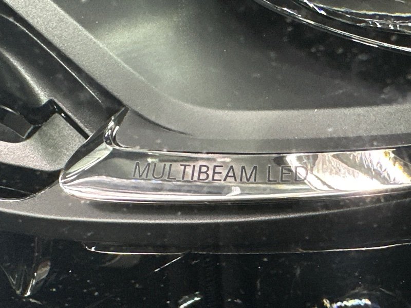 Фара Mercedes-Benz E-Class W213