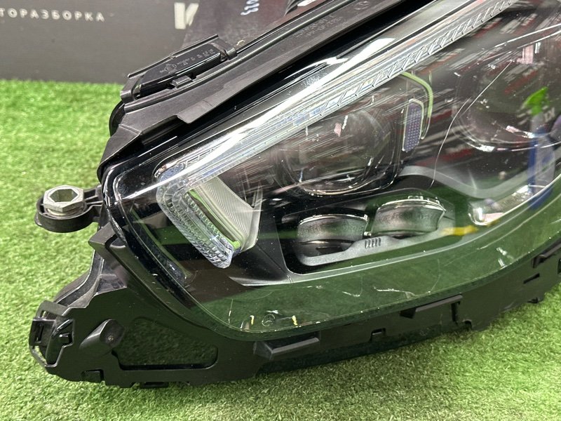 Фара Mercedes-Benz E-Class W213