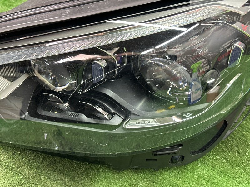 Фара Mercedes-Benz E-Class W213