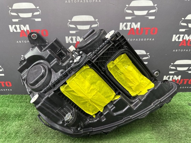 Фара Mercedes-Benz E-Class W213