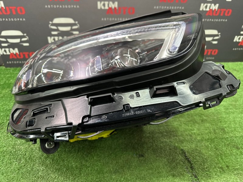 Фара Mercedes-Benz E-Class W213