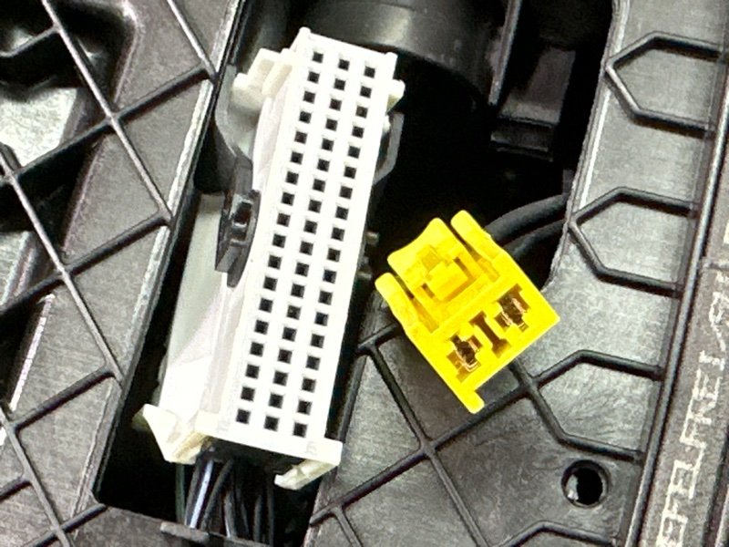 Фара Mercedes-Benz E-Class W213