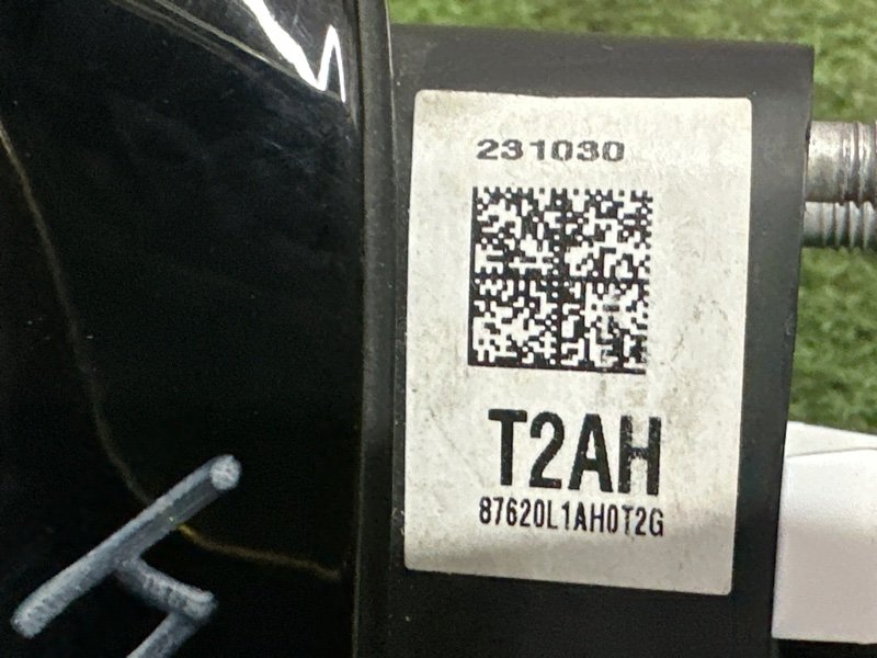 Зеркало заднего вида боковое Hyundai Sonata 8 DN8