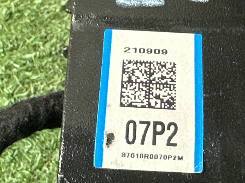 Зеркало заднего вида боковое Kia Carnival 4 KA4