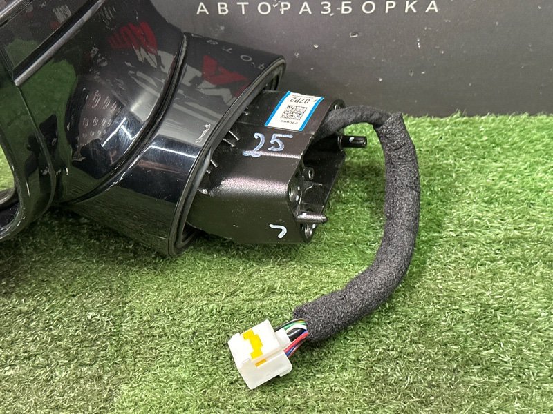 Зеркало заднего вида боковое Kia Carnival 4 KA4