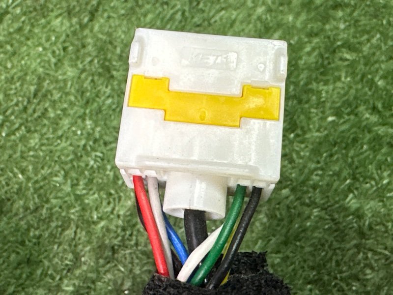 Зеркало заднего вида боковое Kia Carnival 4 KA4