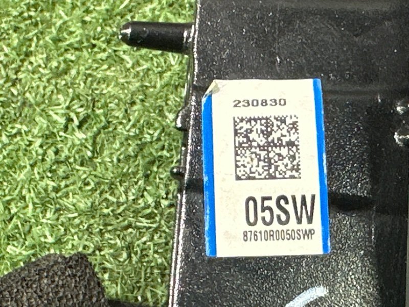 Зеркало заднего вида боковое Kia Carnival 4 KA4