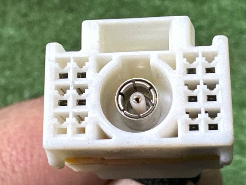 Зеркало заднего вида боковое Kia Carnival 4 KA4