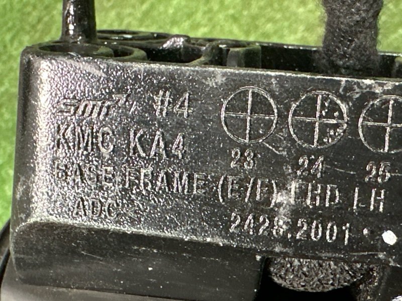 Зеркало заднего вида боковое Kia Carnival 4 KA4