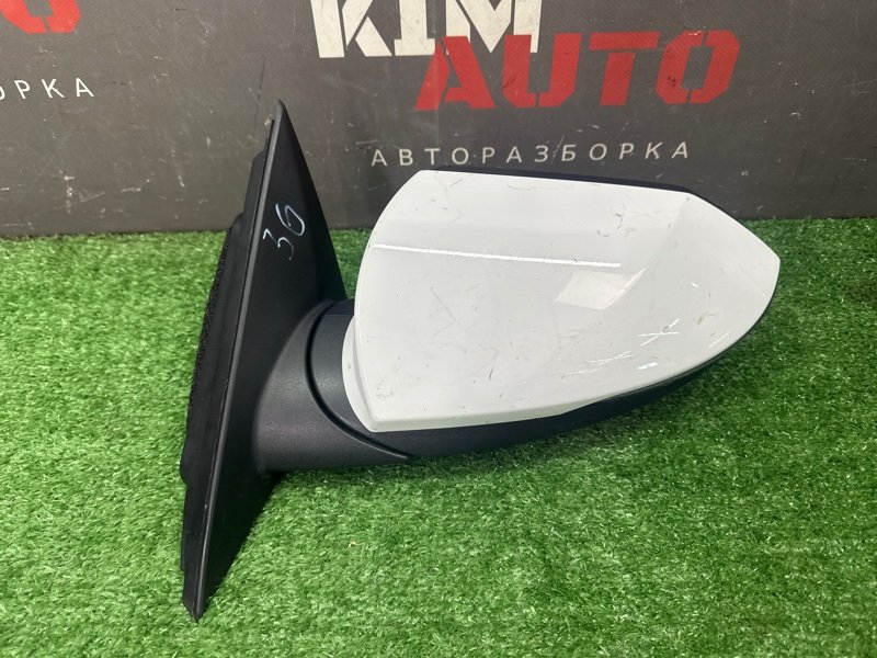 Зеркало заднего вида боковое Hyundai Elantra 7 CN7
