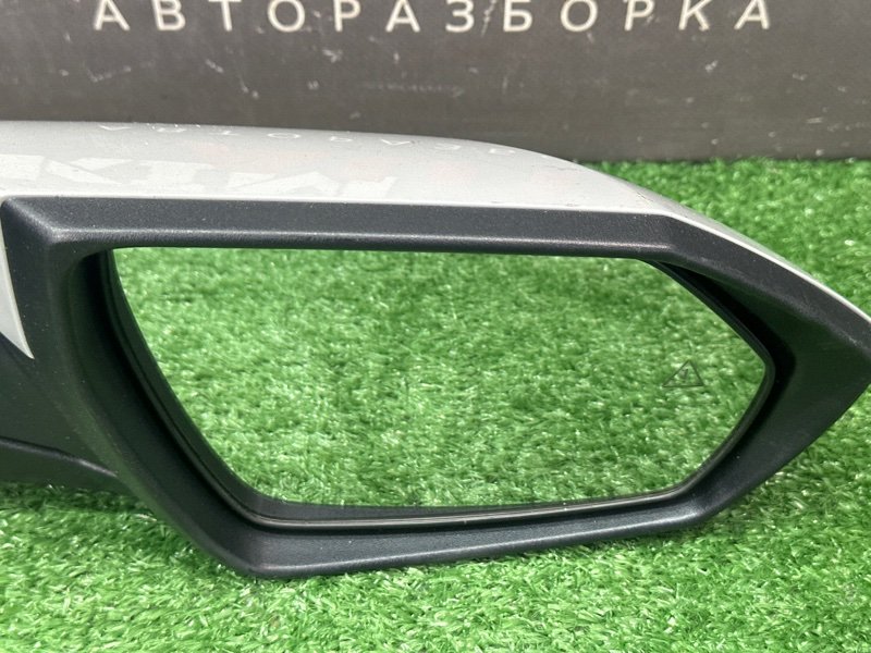 Зеркало заднего вида боковое Hyundai Elantra 7 CN7