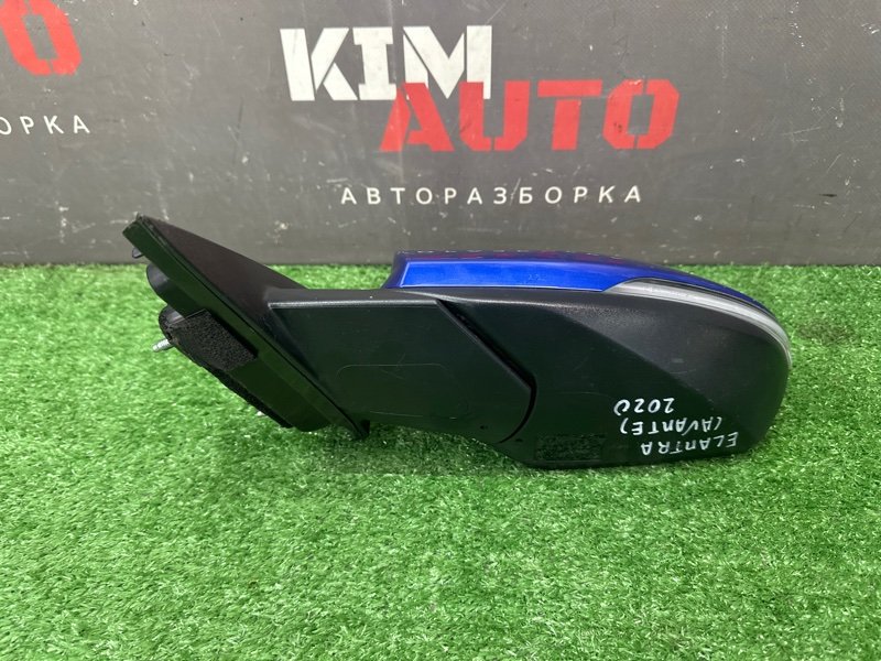 Зеркало заднего вида боковое Hyundai Elantra 7 CN7