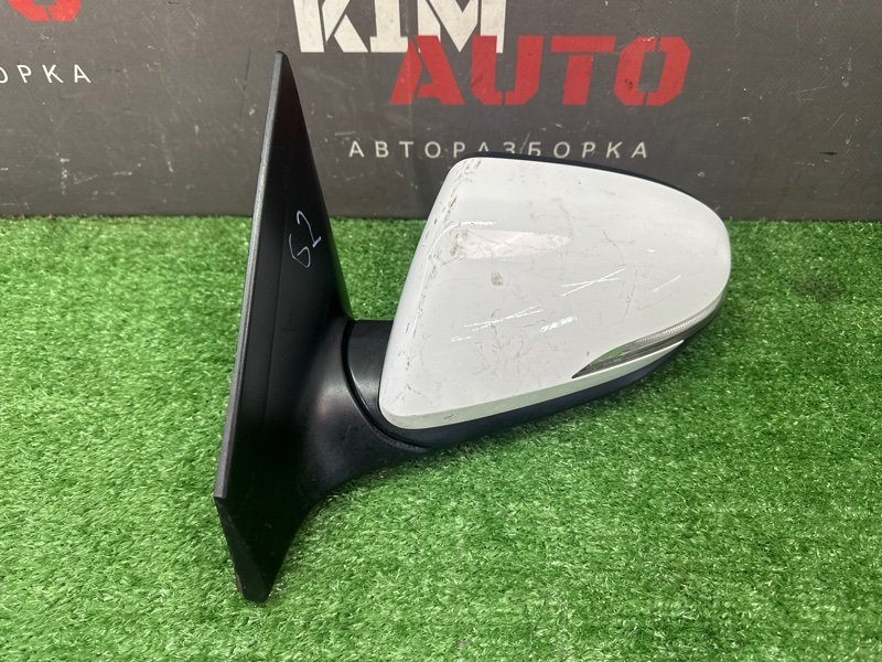 Зеркало заднего вида боковое Hyundai Elantra 7 CN7