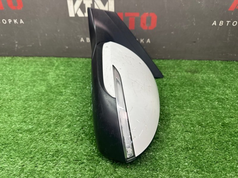 Зеркало заднего вида боковое Hyundai Elantra 7 CN7