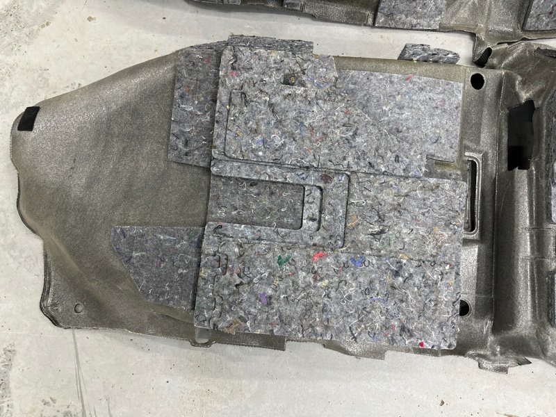 Ковер пола Kia Rio 4 2018