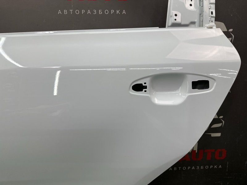 Дверь Kia Rio 4 2018