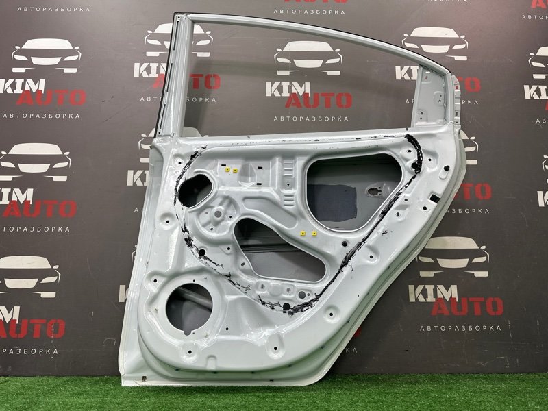 Дверь Kia Rio 4 2018