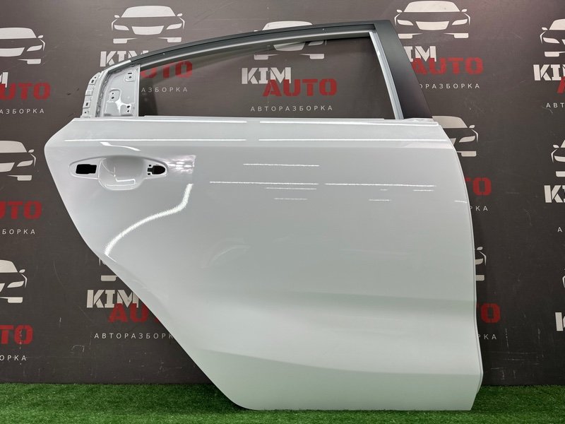 Дверь Kia Rio 4 2018