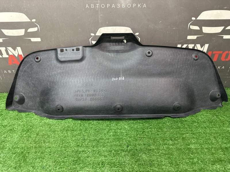 Обшивка крышки багажника Kia Rio 4 2018