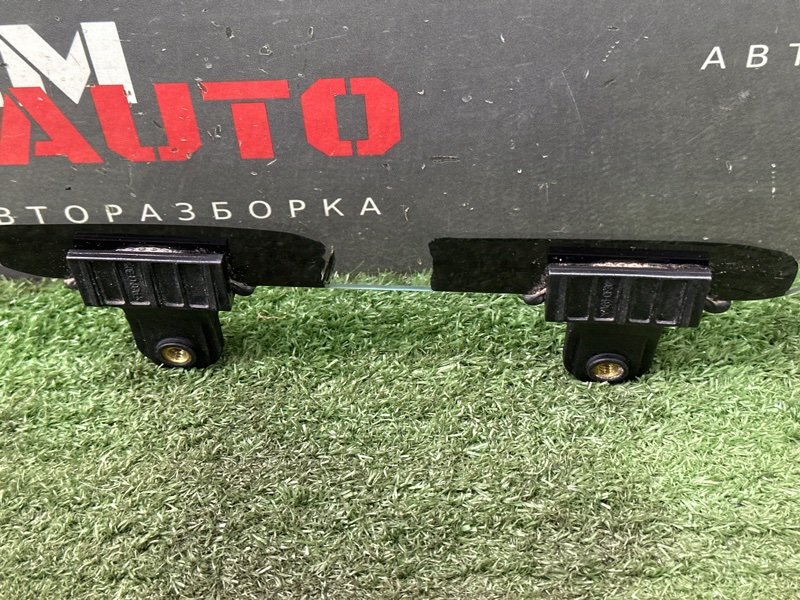 Стекло двери Kia Rio 4 2018