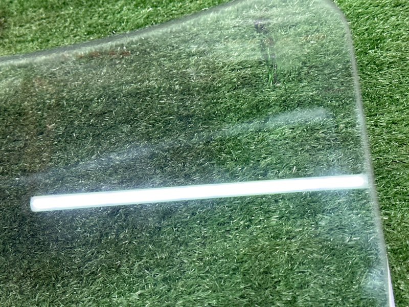 Стекло двери Kia Rio 4 2018