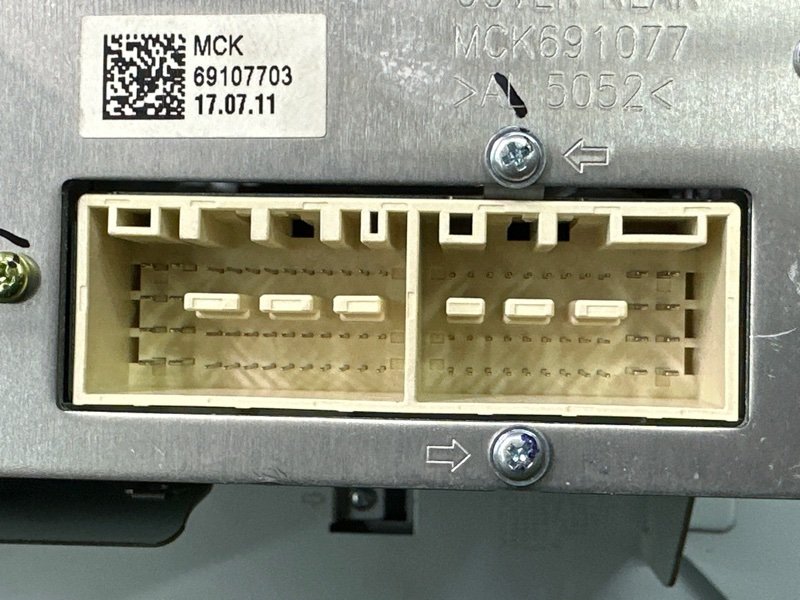 Магнитола штатная Kia Rio 4 2018