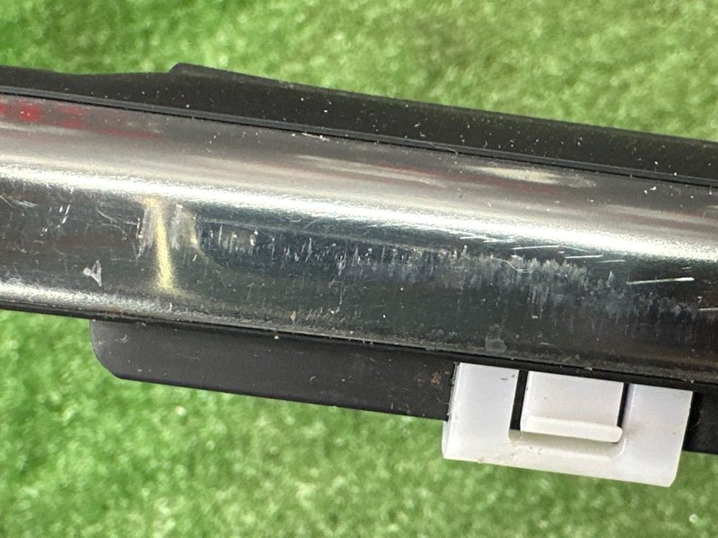 Уплотнитель стекла наружный(Бархотка) Хром Kia Rio 4 2018