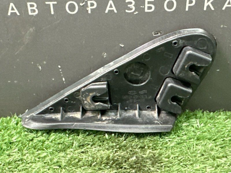 Накладка крыла Kia Rio 4 2018