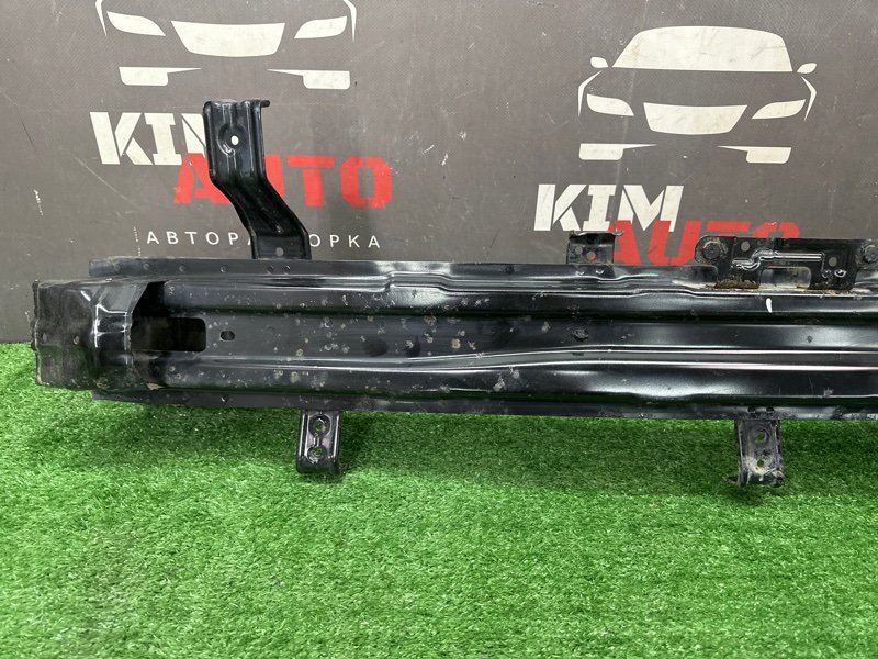 Усилитель бампера Kia Rio 4 2018