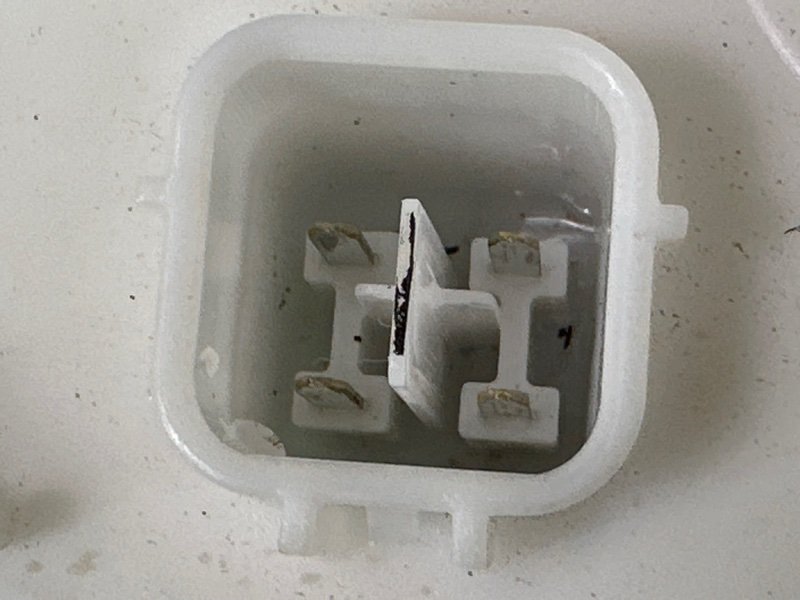 Насос топливный (Бензонасос) Kia Rio 4 2018