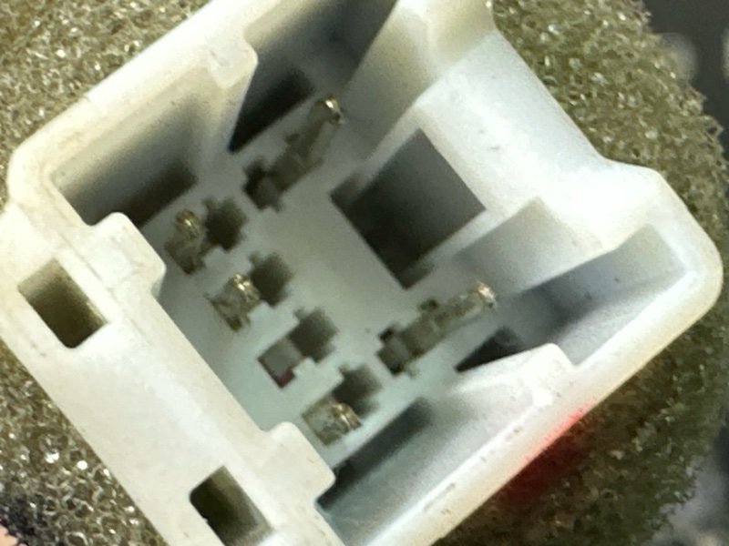 Фонарь в крыло Kia Rio 4 2018