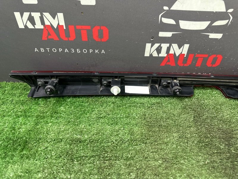 Фонарь в крышку багажника Kia Rio 4 2018