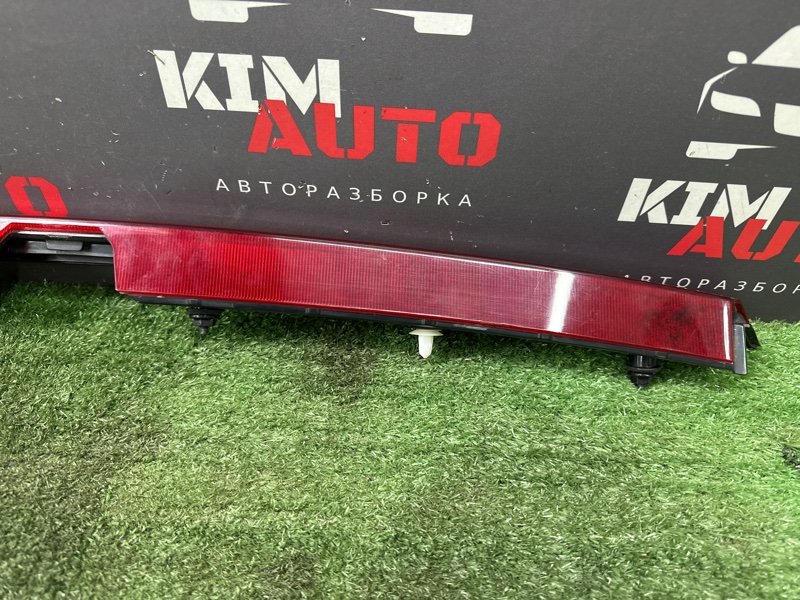 Фонарь в крышку багажника Kia Rio 4 2018