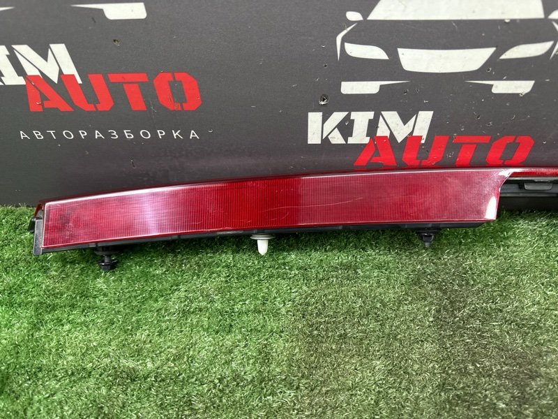 Фонарь в крышку багажника Kia Rio 4 2018