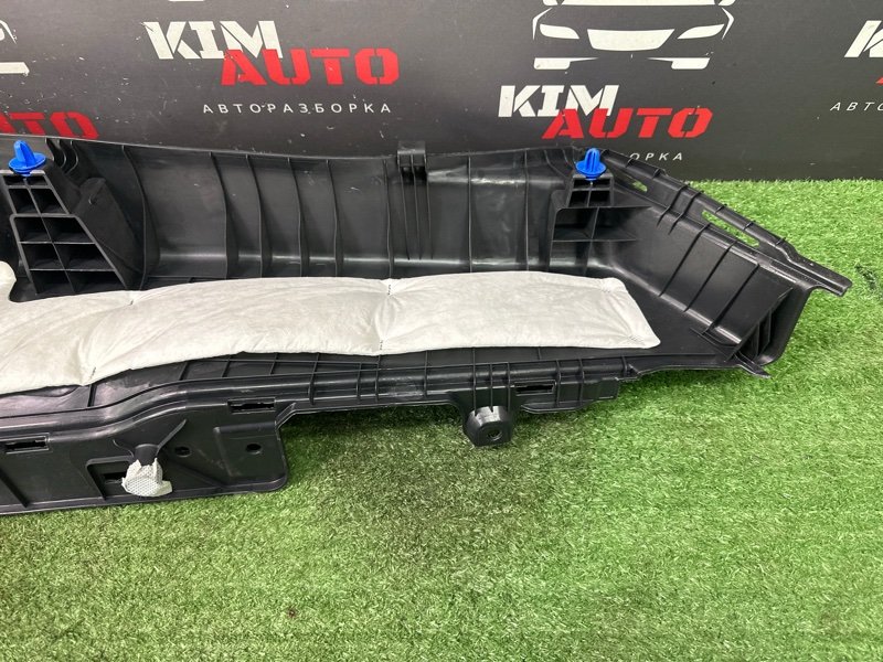 Накладка стойки кузова Kia Rio 4 2018