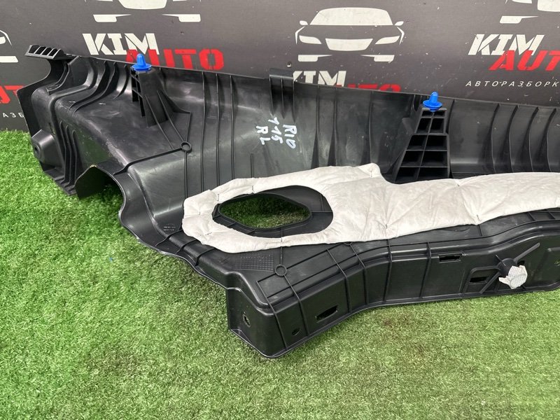 Накладка стойки кузова Kia Rio 4 2018
