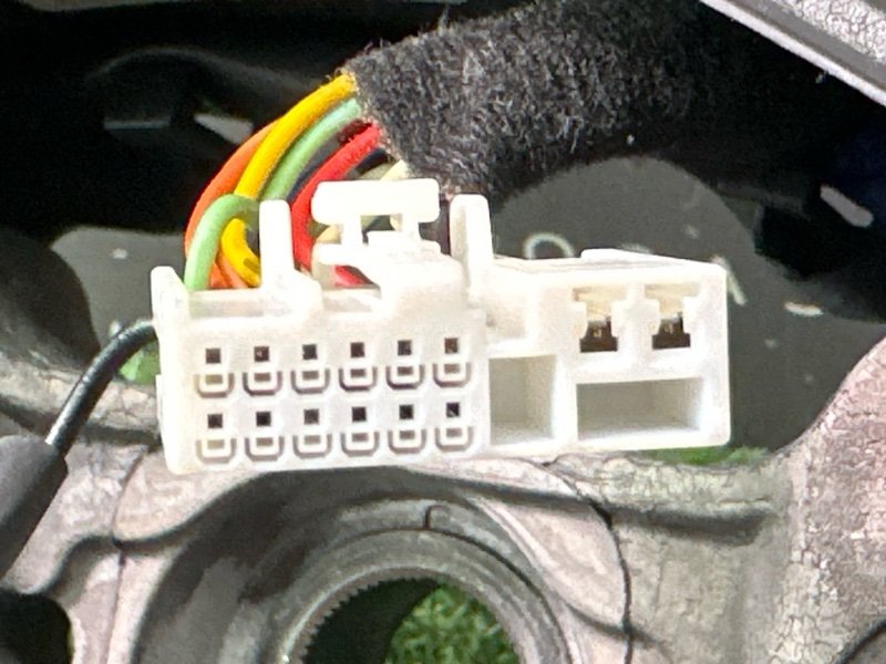 Руль кожаный с кнопками Kia Rio 4 2018