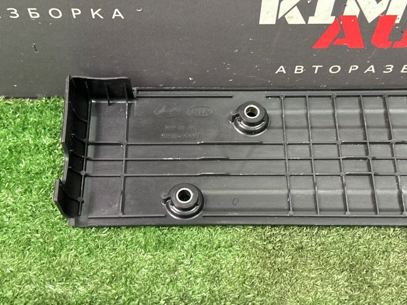 Декоративная накладка клапанной крышки Kia Rio 4 2018