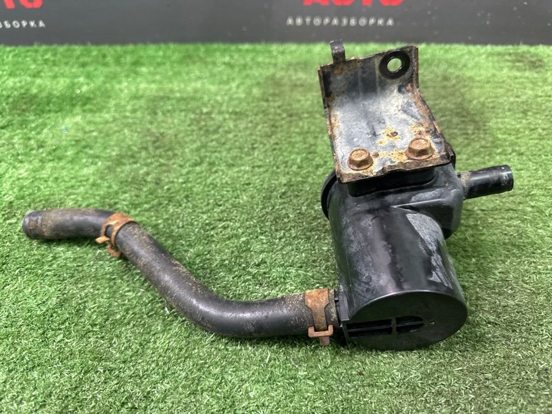 Фильтр паров топлива (сепаратор адсорбера) Kia Rio 4 2018