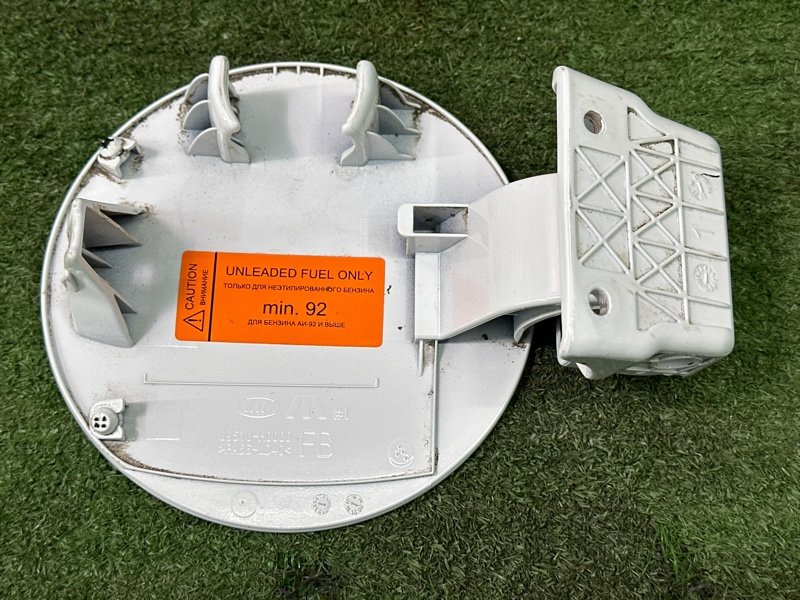 Лючок бензобака Kia Rio 4 2018